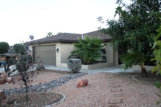1939 Karen Dr, Phoenix, AZ 85022-3913
