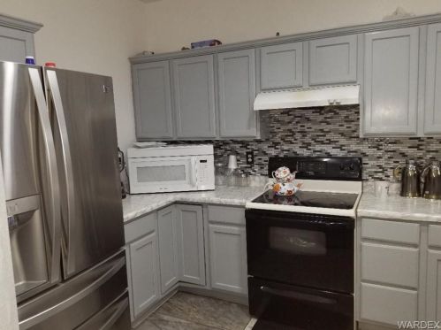 1143 Pear Tree Ln, Bullhead City AZ  86442-7675 exterior