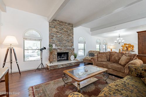 7204 Camino Vecino, Tucson AZ 85715-3418 exterior