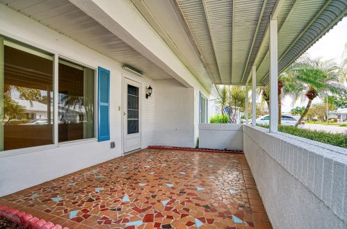 9111 41st Way, Pinellas Park, FL 33782-5614