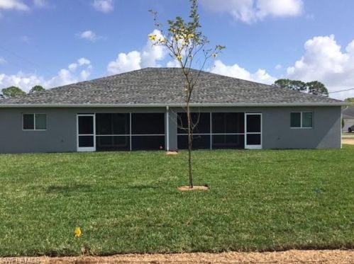 530 25th Ave, Cape Coral FL  33909-2803 exterior
