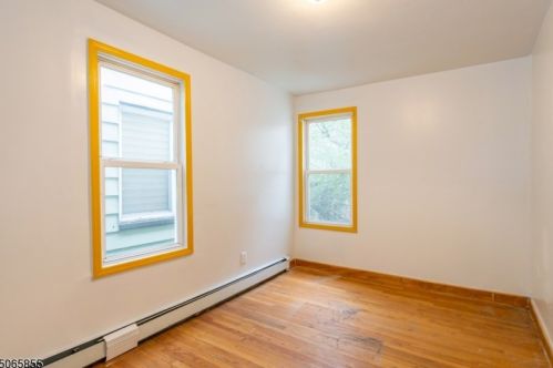 198 Ellis Ave, Irvington NJ  07111-3620 exterior