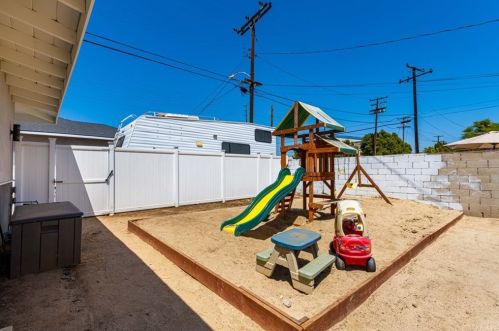 419 Union Pl, Brea CA  92821-5424 exterior