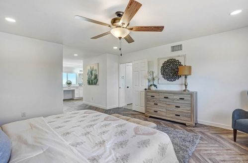 1901 Hacienda Dr, El Cajon CA  92020-1056 exterior