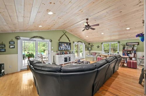 169 Lime Ridge Rd, Poughquag NY  12570-5449 exterior