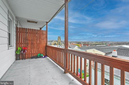 111 Charles St, Red Lion PA  17356-1603 exterior