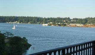 1107 Bay Dr, Olympia WA  98502-4668 exterior