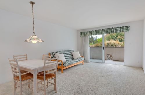 235 Por La Mar Cir, Santa Barbara, CA 93103-3785