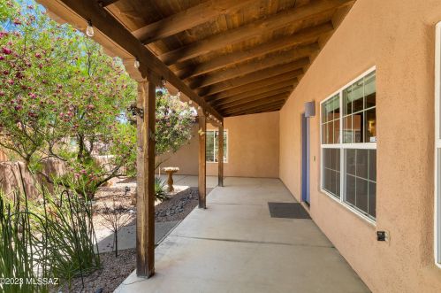 10322 Shipley Ln, Tucson, AZ 85747-5915