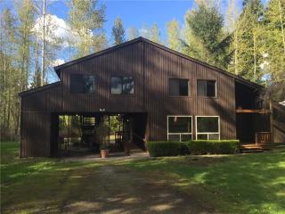 13227 154th St, Puyallup, WA 98374-9637