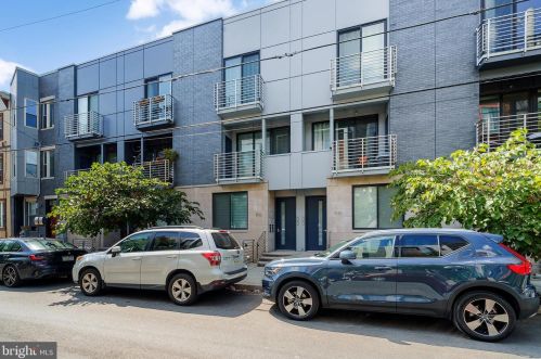 1012 17th St, Philadelphia, PA 19146-1902