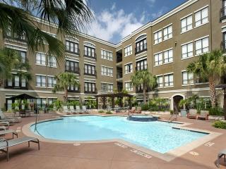 610 St Emanuel St, Houston TX  77003-3027 exterior