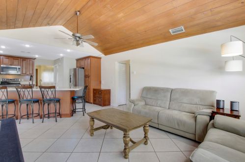12149 Stratford St, West Palm Beach FL  33414-5663 exterior