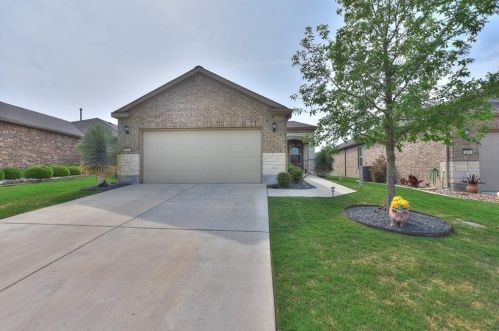 411 Kickapoo Creek Ln, Georgetown TX  78633 exterior