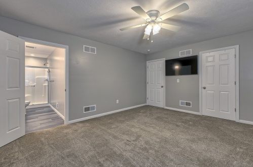 5268 Center Dr, Latrobe PA  15650-2770 exterior