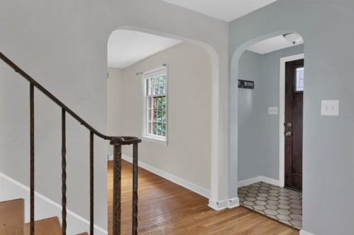 205 Woodland Ave, Glenshaw PA  15116-2010 exterior