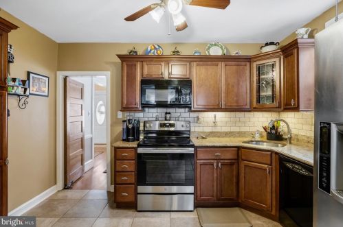 303 Mantua Ave, Wenonah NJ  08090-1836 exterior