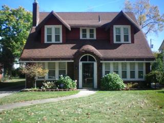 943 Parkview Ave, Lorain, OH 44052-1229
