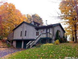 49 Meridan Ave, Scriba, NY 13126-6523