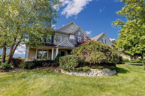7461 Pinecrest Dr, Blacklick, OH 43004-8374