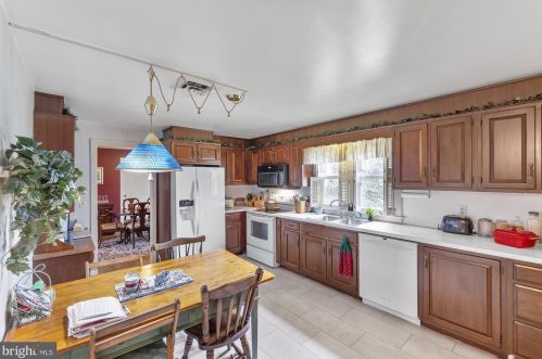 15 Lee St, Hanover PA  17331-1923 exterior