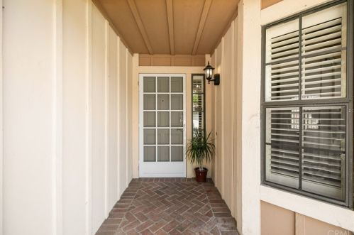 29 Calle Ranchera, Trabuco Canyon, CA 92688-1267