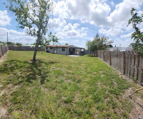 131 Andros St, Lehigh Acres FL  33936-7140 exterior