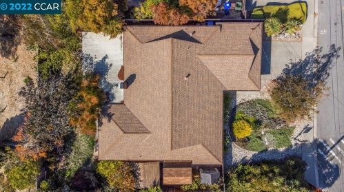 975 Kilkenny Way, Pinole CA  94564-2717 exterior