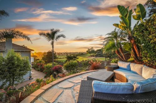 1549 Fairway Vis, Encinitas CA  92024-1295 exterior