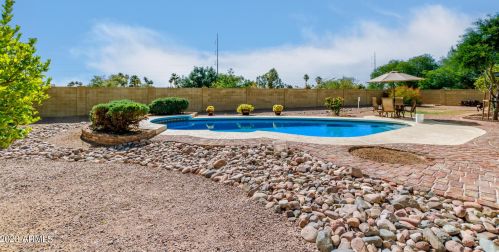 15808 8th Pl, Phoenix AZ 85042-4303 exterior