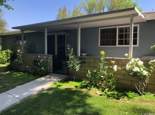 19139 Avenue Of The Oaks, Santa Clarita CA  91321-4942 exterior