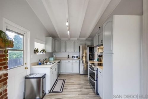 9321 Sisson St, La Mesa CA  91942-3724 exterior