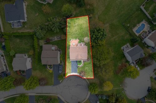 129 Majestic Dr, Canonsburg, PA 15317-6099