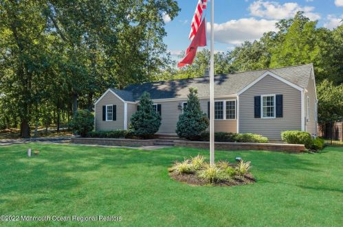 530 Brickyard Rd, East Freehold, NJ 07728-8415
