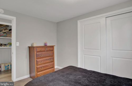 605 Spring Garden St, Carlisle PA  17013-9264 exterior