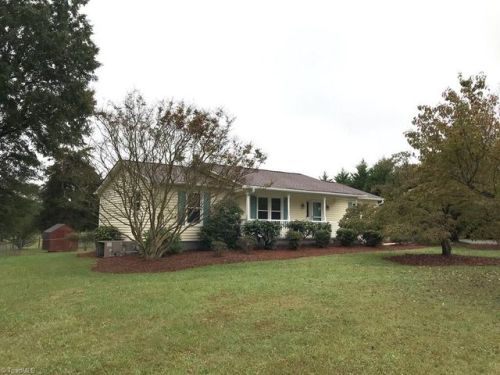 3102 Altamahaw Union Ridge Rd, Burlington, NC 27217-7310