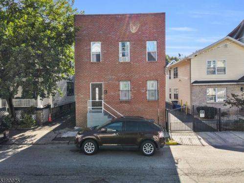 30 Grace St, Irvington NJ  07111-3506 exterior