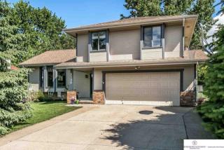 1132 Overland Trl, Omaha NE  68046-3728 exterior