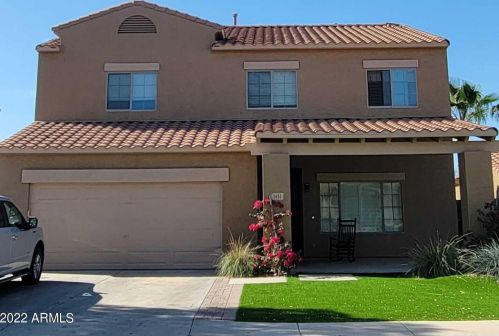 3431 Flower St, Gilbert, AZ 85298-4844