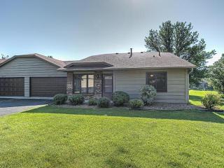 15351 39th Ave, Minneapolis, MN 55446-3224
