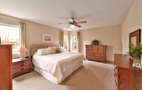 1730 Hunter Rd, Waukesha WI  53189-8233 exterior