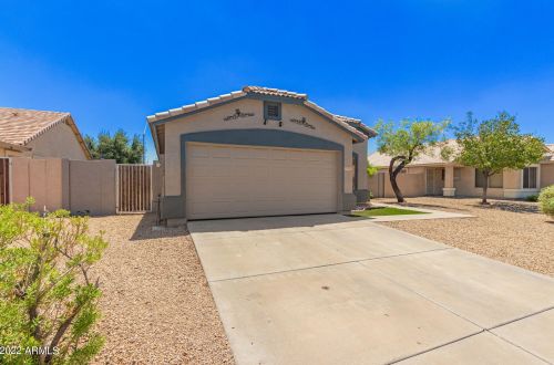 6985 Cavalier Dr, Glendale, AZ 85303-4437