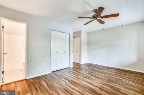 11220 Beaver Trl Ct, Herndon VA  20191-4352 exterior
