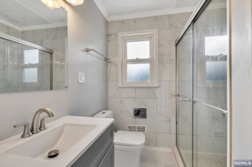284 Howell Rd, Englewood NJ  07631-2106 exterior