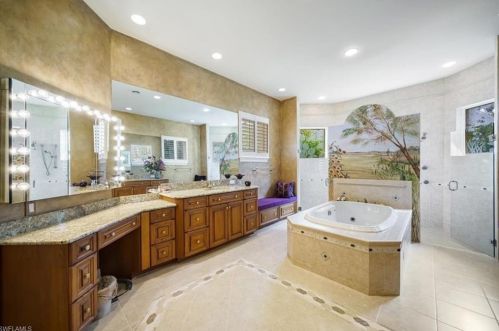 3659 Bay Crk Dr, Bonita Springs FL 34135 exterior