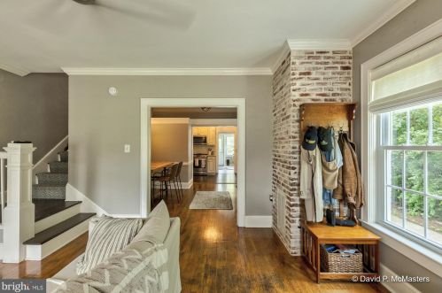 528 Liberty St, Charles Town WV  25414-1830 exterior