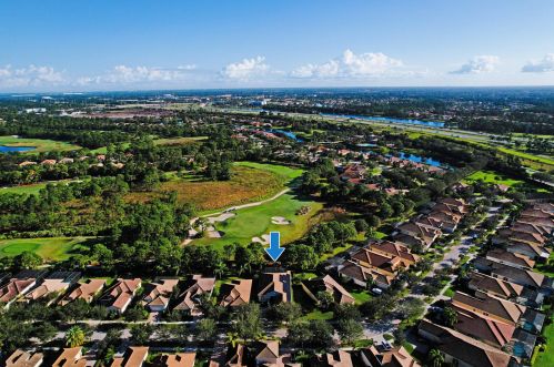 9532 Nuova Way, Port Saint Lucie FL  34986-2831 exterior