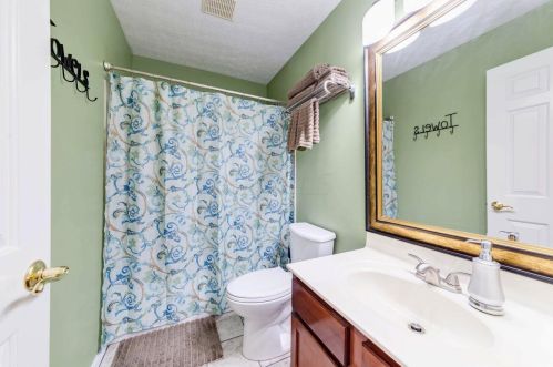 1337 Harold Stewart Pkwy, Pataskala OH  43062-7595 exterior