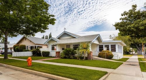 305 Pine St, Orange, CA 92866-1145