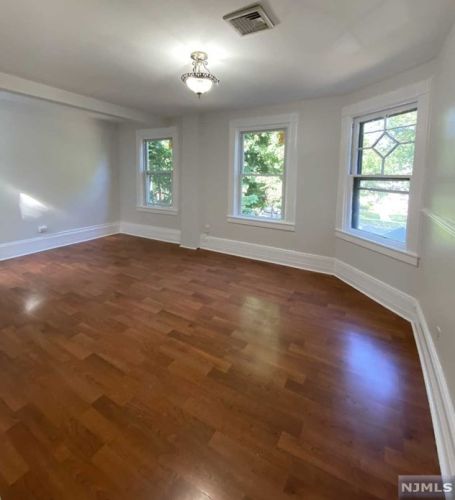 218 Euclid Ave, Ridgefield Park NJ  07660-1524 exterior